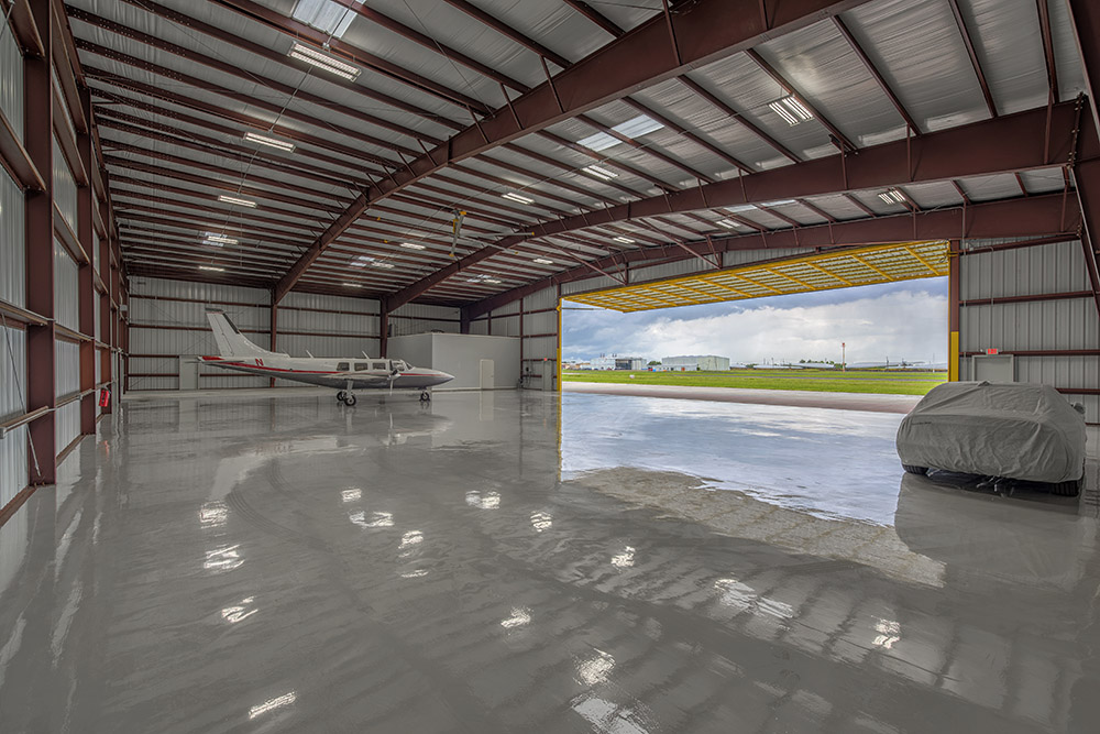 Houston Southwest Airport hangar